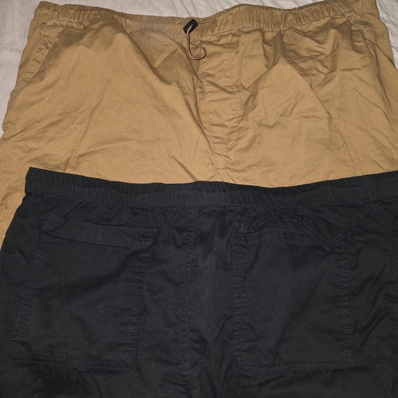 Tan and Black Casual Pants Set - Picture 1 of 3
